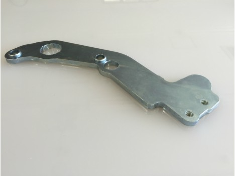 ブレーキレバー　ＳPH440-OD t=4.5・6.0・8.0　ファインブランキングから高精度打ち抜き加工への提案、採用事例