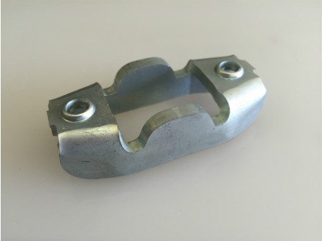 インジェクターサポート　SCr420H　t＝6.0　鍛造品からプレス化図面提案を行い達成！！