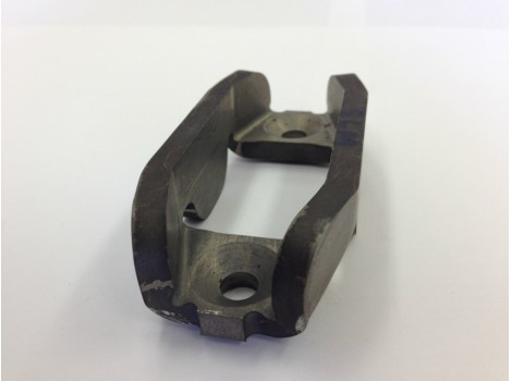 インジェクターサポート　SCr420H　t＝6.0　鍛造品からプレス化図面提案を行い達成！！