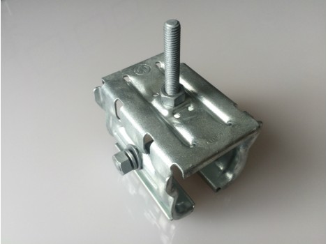 Solar cell module mounting bracket  [AKU]