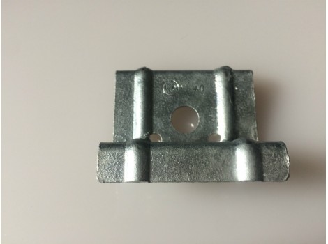 Solar module mounting bracket