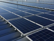 ソーラーパネルつかみ金具　ソーラーパネル施工も簡単！見栄えもきれいな取付金具！！