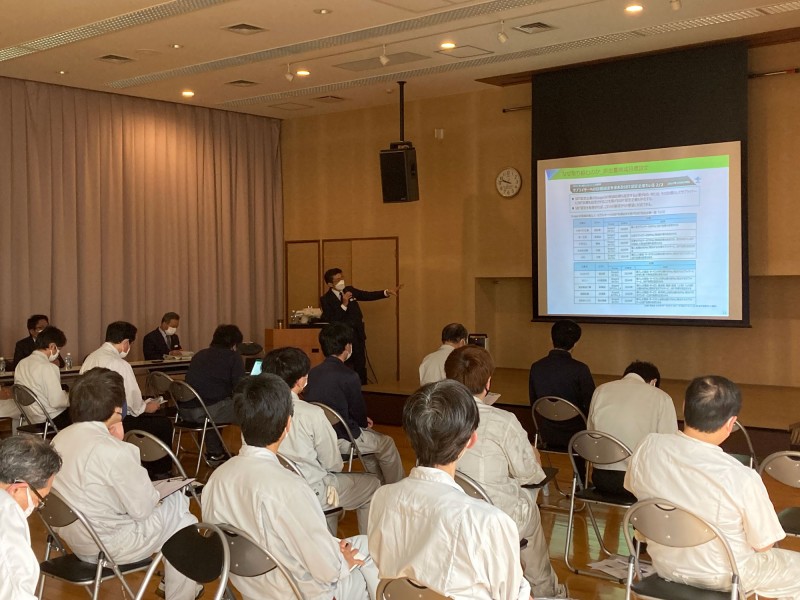 SDGs  カーボンニュートラルの勉強会を行いました