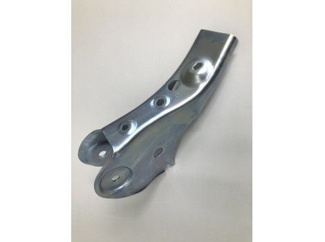 ロアアーム　SHGA440　ｔ＝3.2