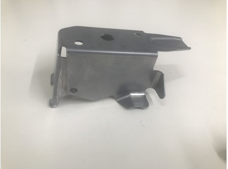 バンパーアーム　SHGA　t＝1.6㎜　複雑形状の溶接加工品