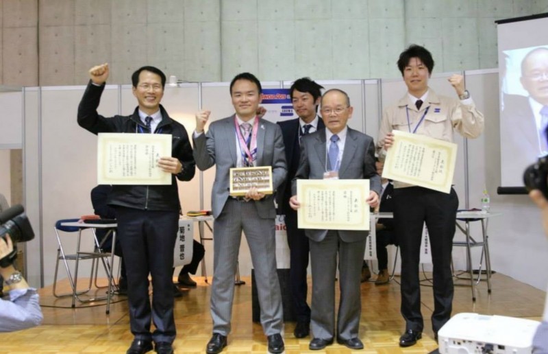 東京ビックサイトで行われた全日本製造業コマ大戦特別場所にて久野金属工業が優勝しました。